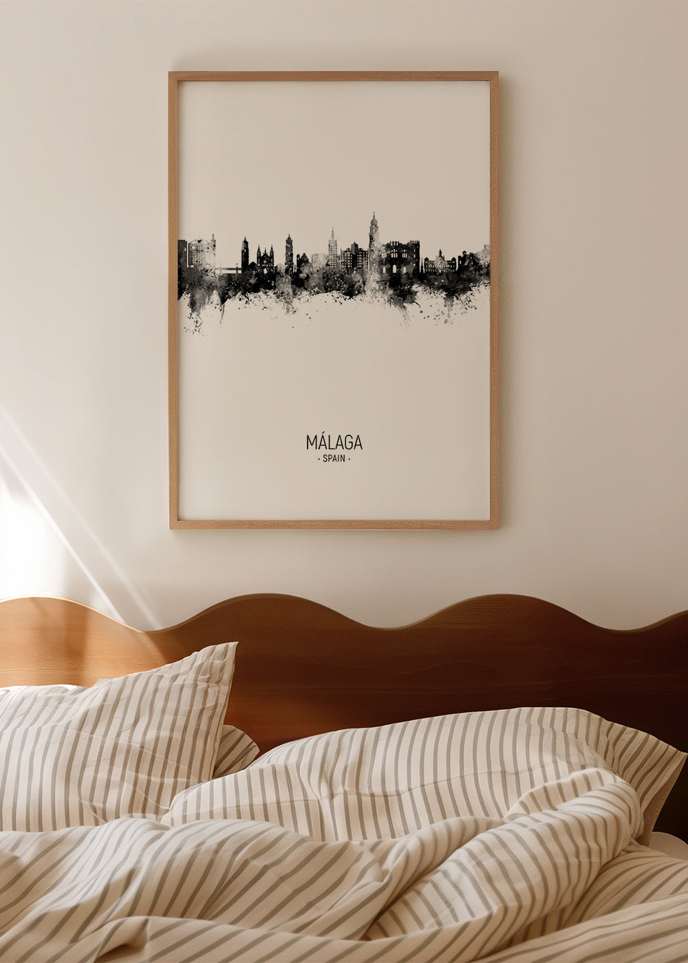 Málaga Skyline black and white