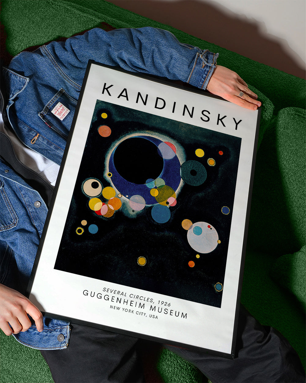 Wassily Kandinsky SEVERAL CIRCLES, 1926