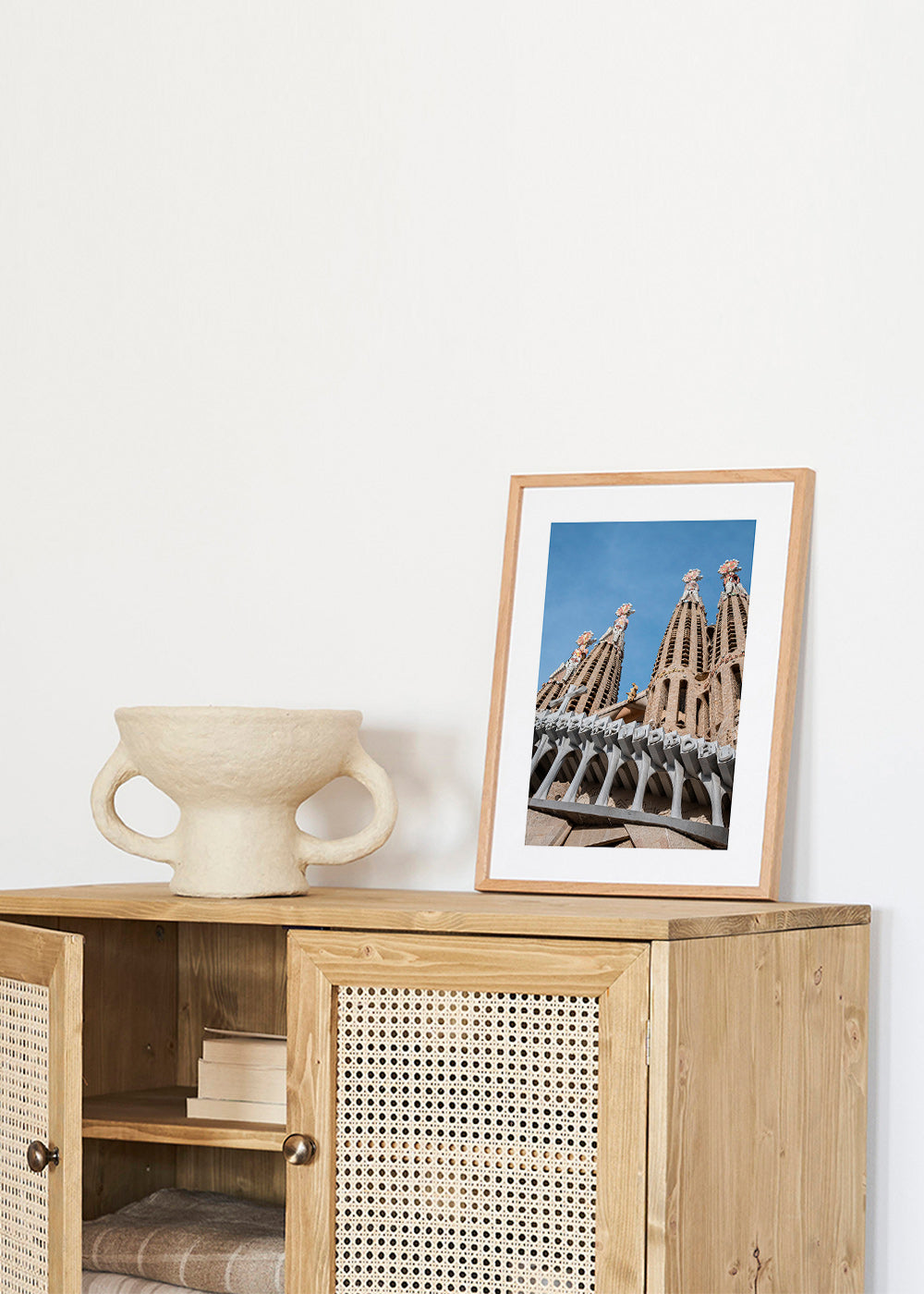 City art Sagrada Família facade vertical