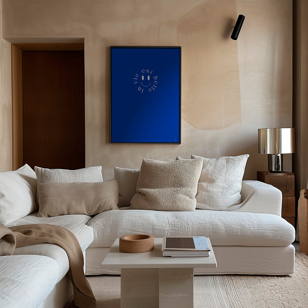 Ilustración smile tipográfica en azul – Canvas1