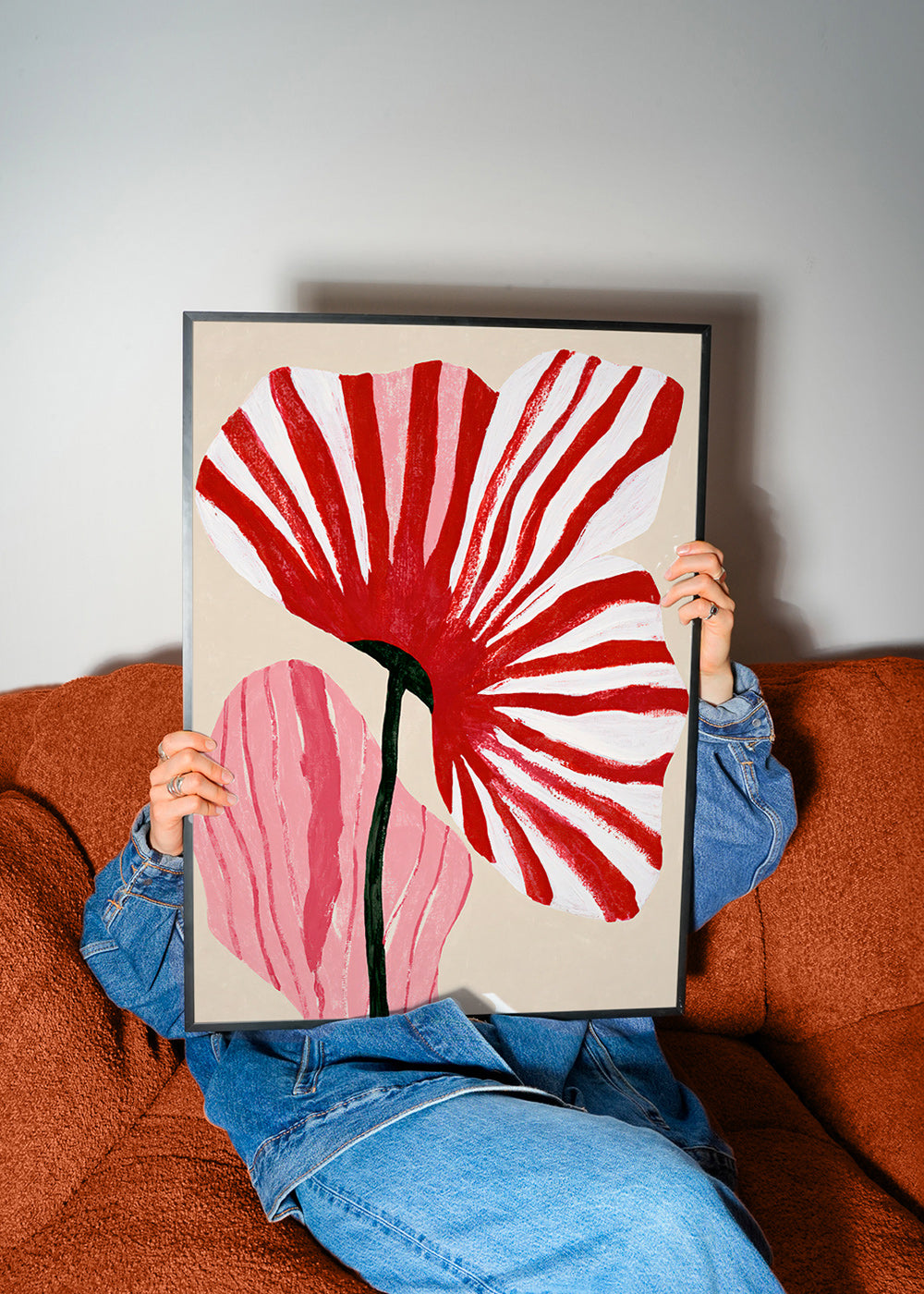 Botanical print with red striped petals