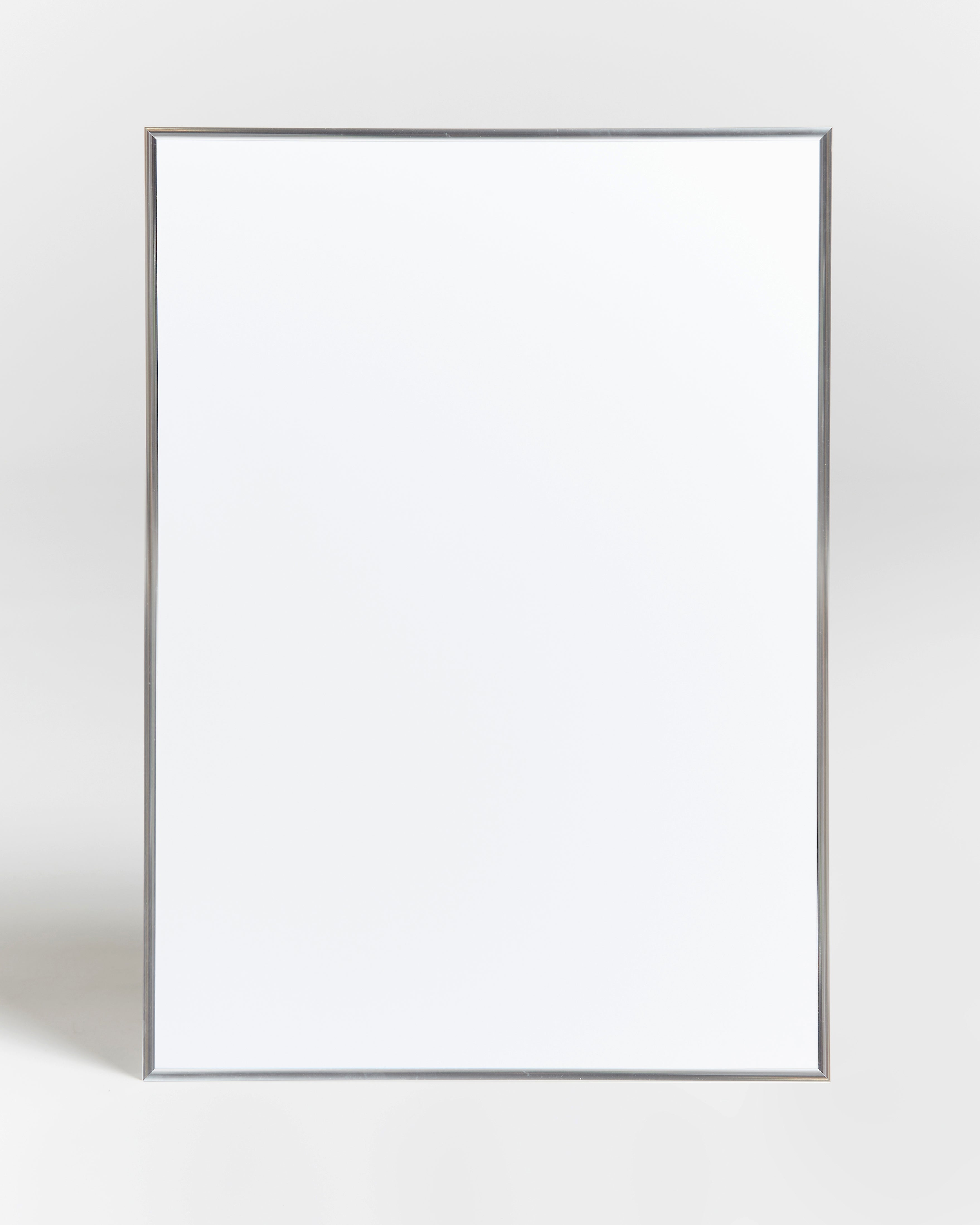 Silver frame 50x50cm