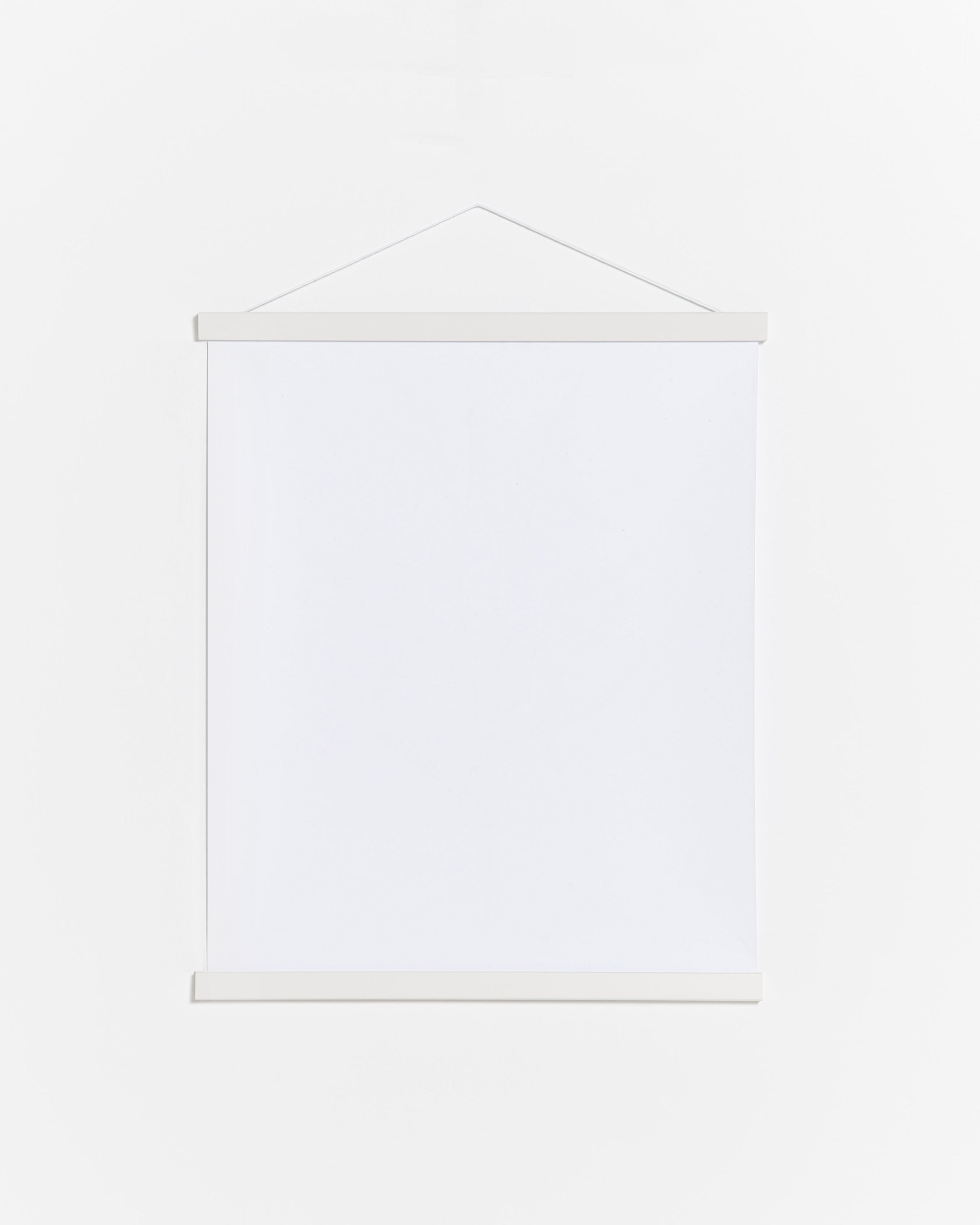 Magnetic white wooden poster hanger, 30cm