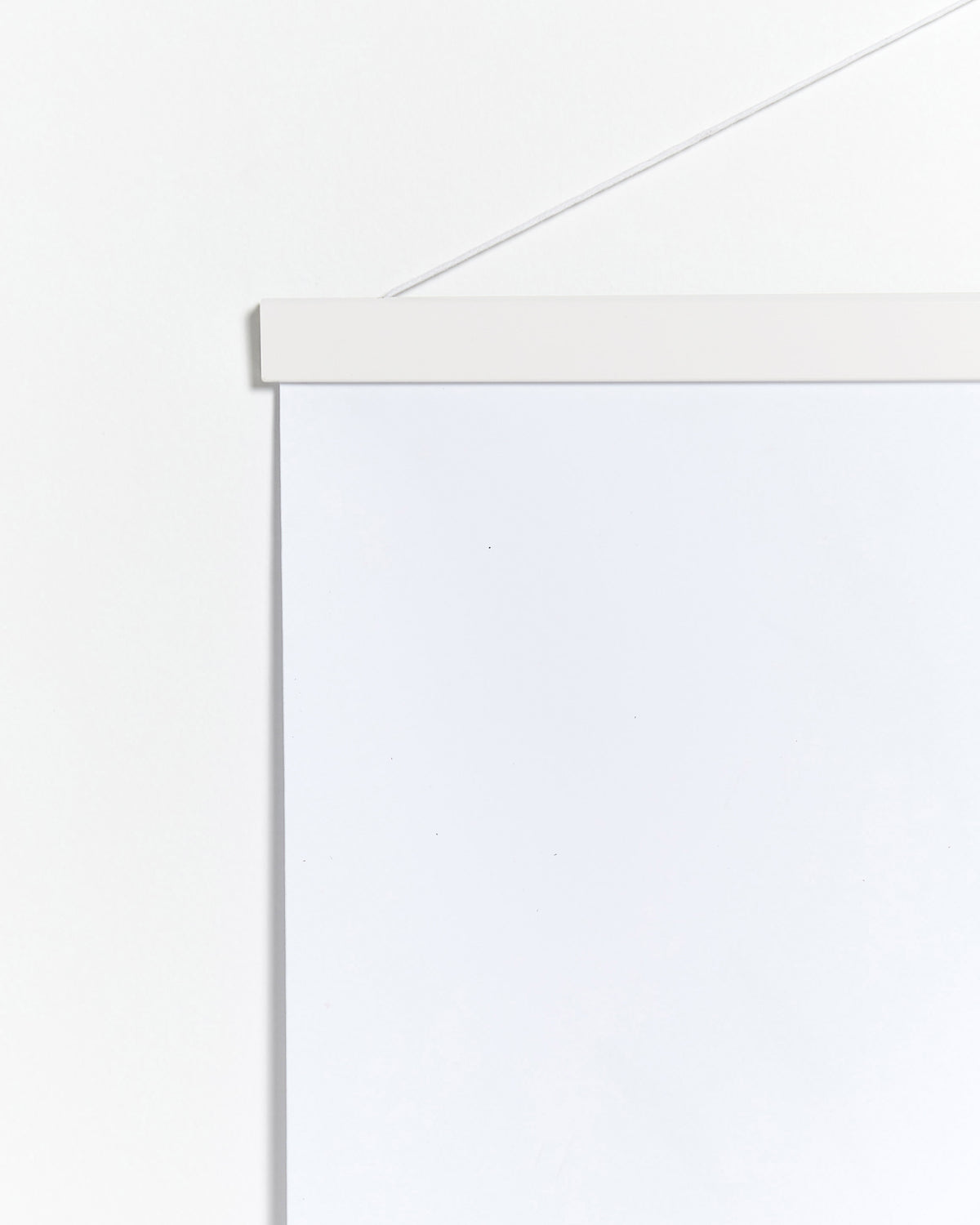 Magnetic white wooden poster hanger, 70cm