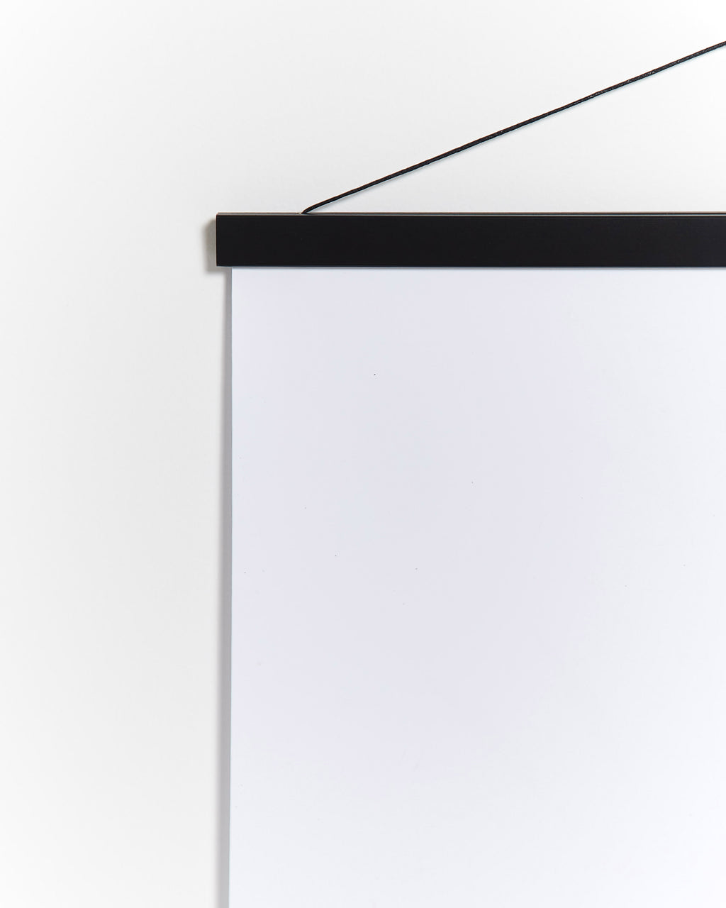 Magnetic black wooden poster hanger, 70cm