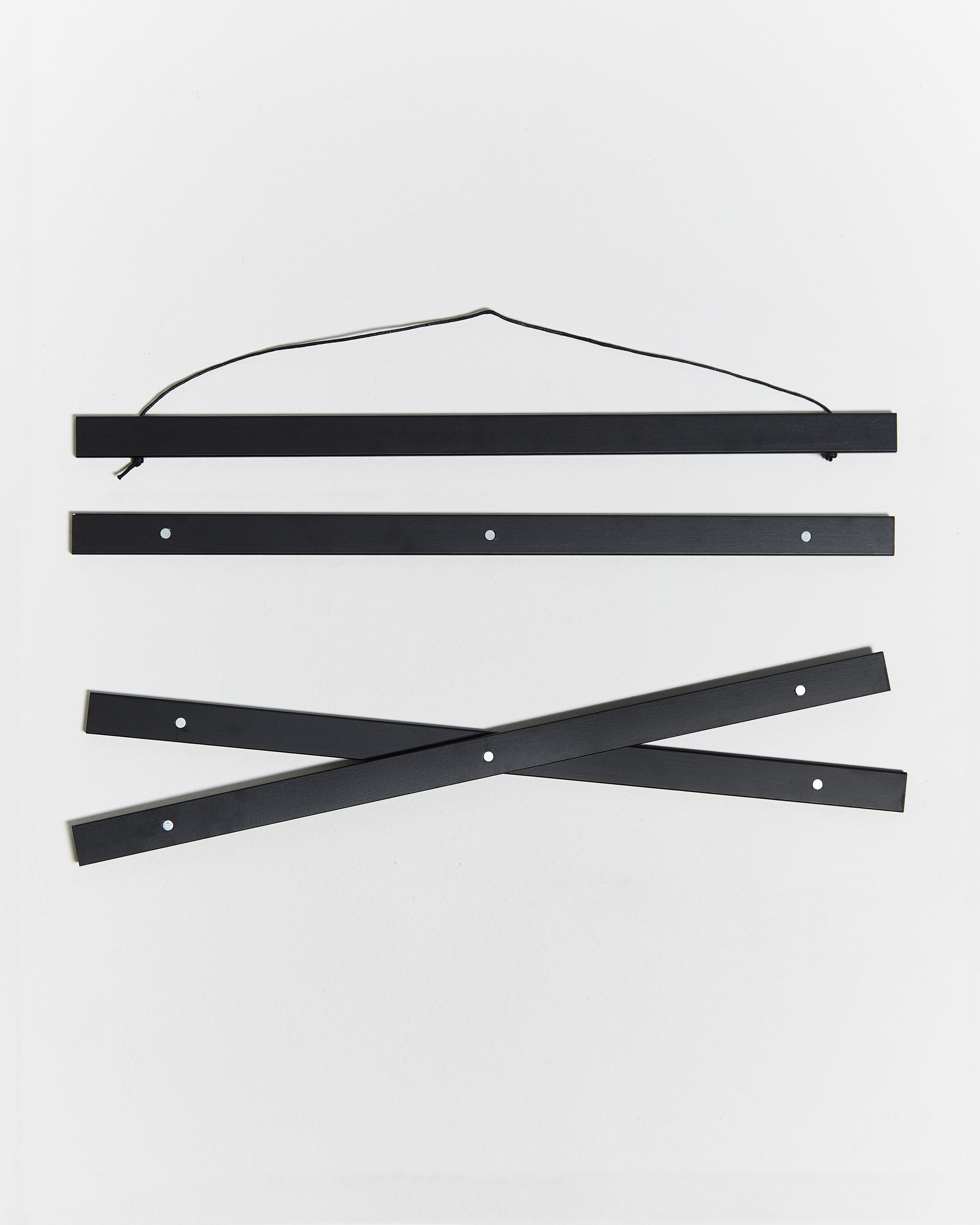 Magnetic black wooden poster hanger, 40cm