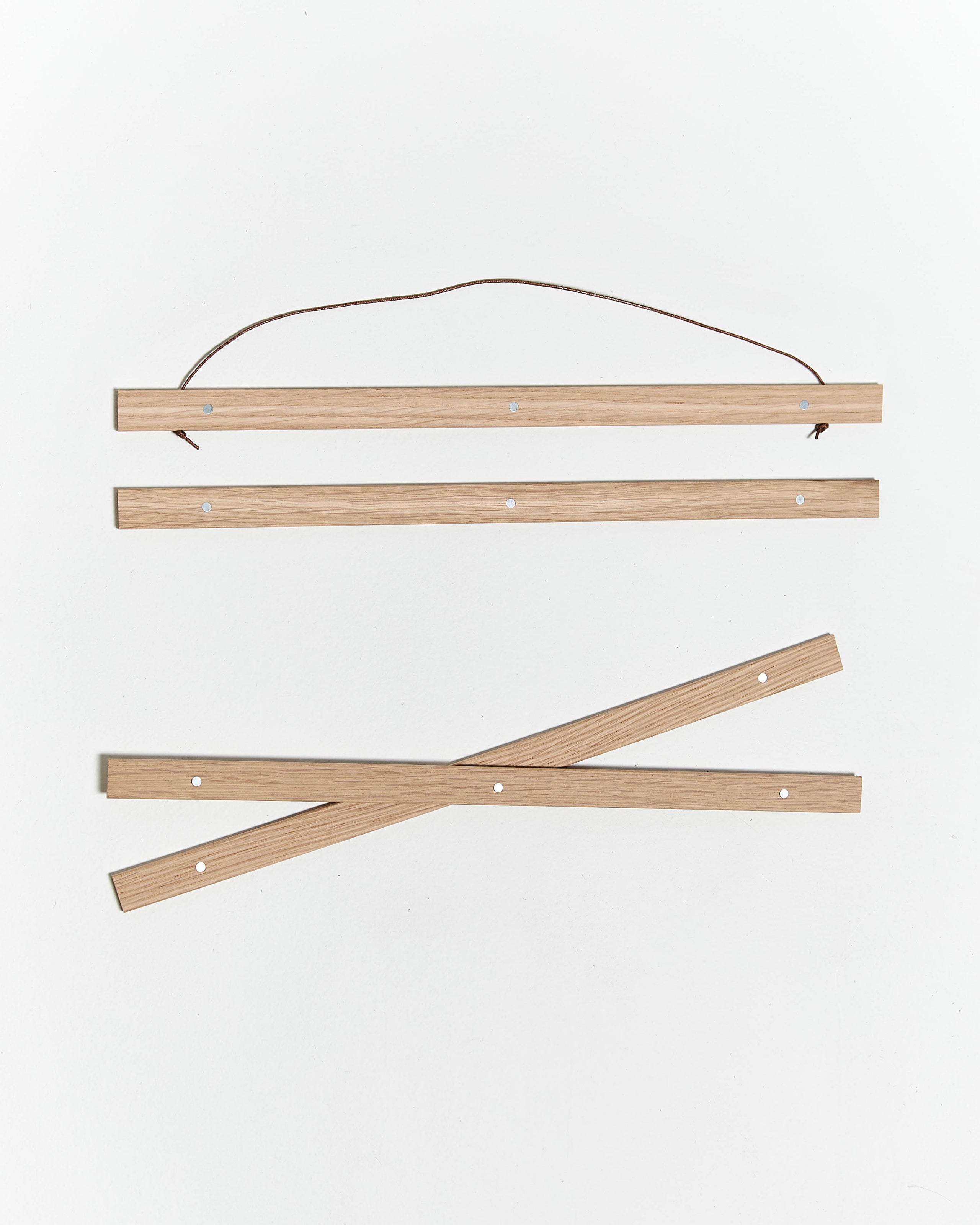 Magnetic oak wooden poster hanger, 40cm