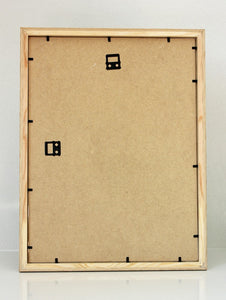 White frame 50x70cm
